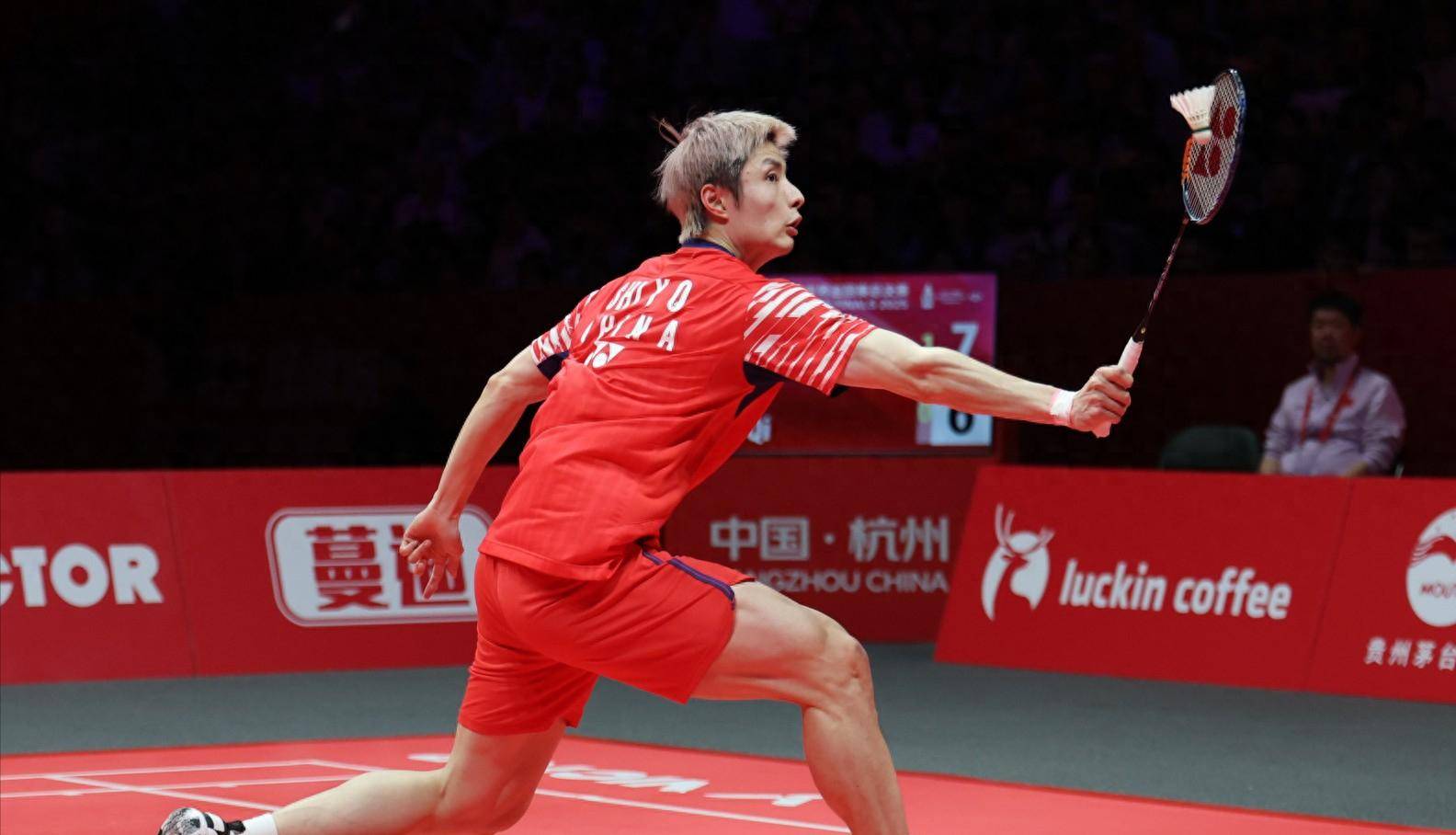 日本队险胜韩国队，石宇奇带队取胜